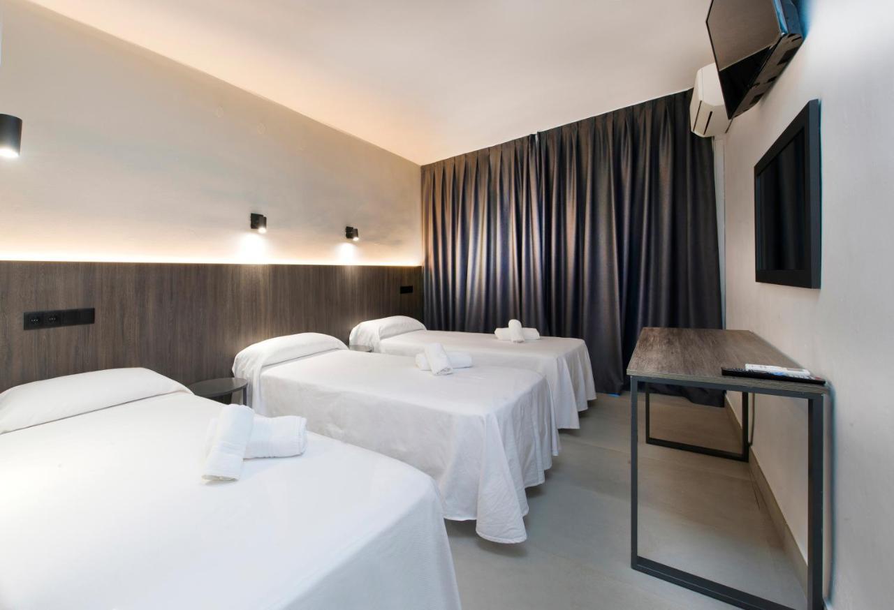 Hotel Base - Adults Only ซานอันโตนิโอ ภายนอก รูปภาพ